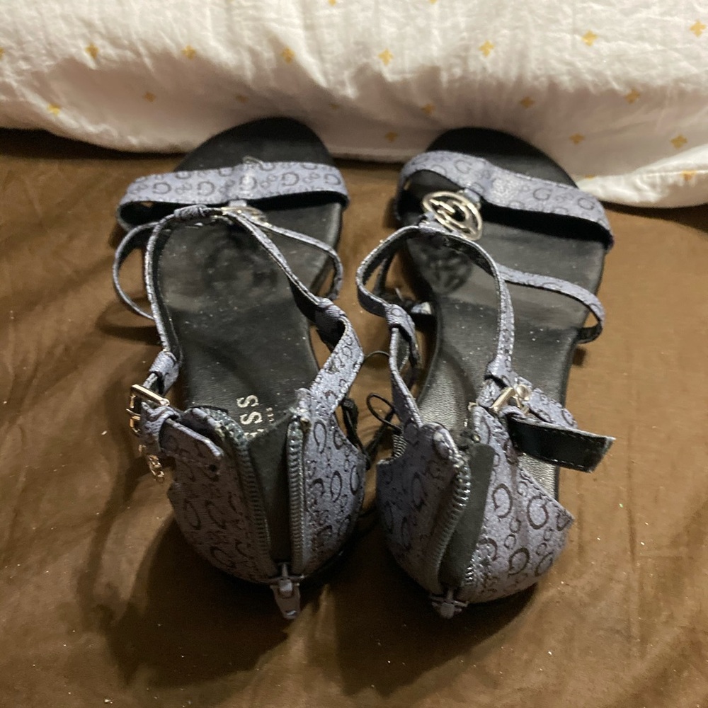 Sandal - Picture 2 of 4